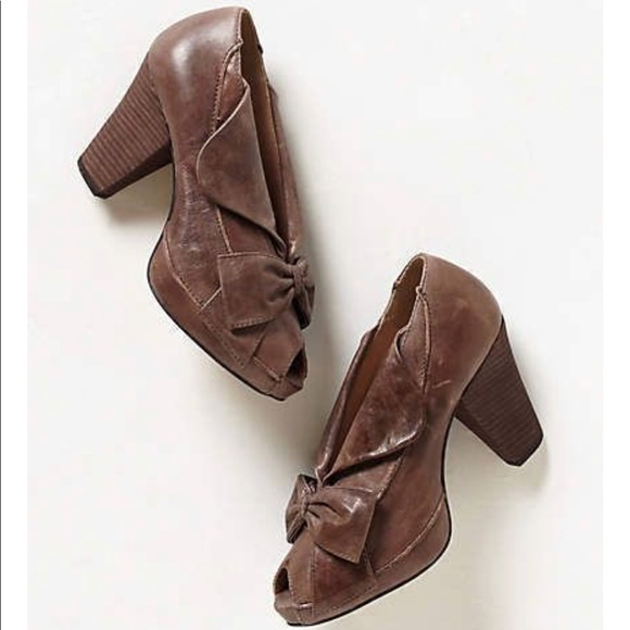 Anthropologie Shoes - Anthropologie Nava open toe shoes size 7